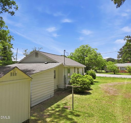 1094 Wilsons Mills Road, Smithfield, NC 27577