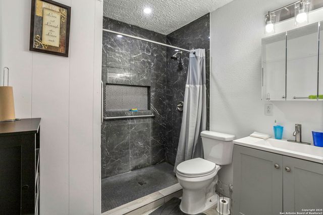 1322 Kendalia, San Antonio, TX 78224