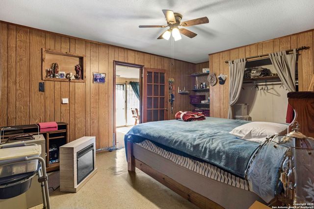 1322 Kendalia, San Antonio, TX 78224