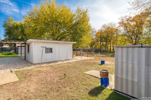 1322 Kendalia, San Antonio, TX 78224