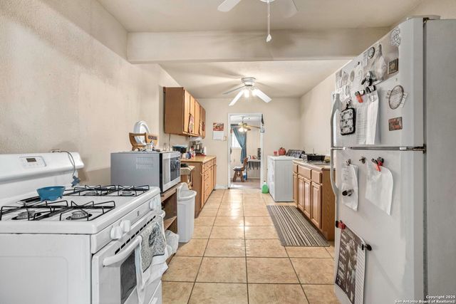 1322 Kendalia, San Antonio, TX 78224