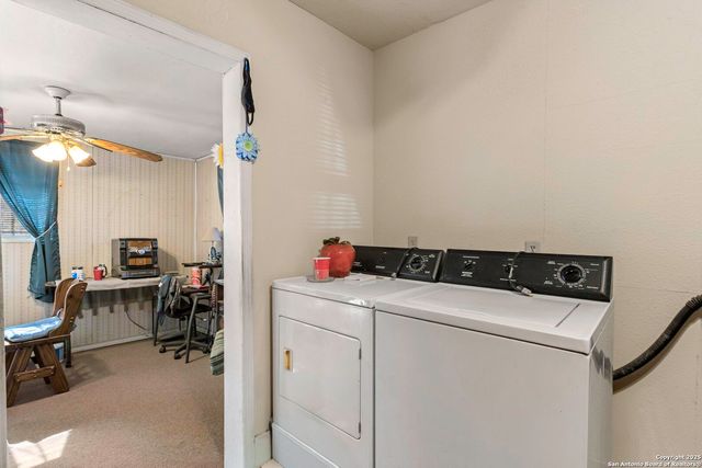 1322 Kendalia, San Antonio, TX 78224