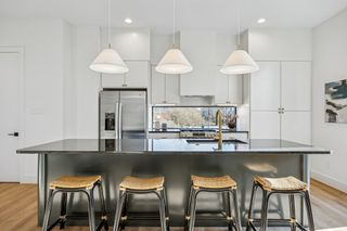 2151 Mail Avenue, Dallas, TX 75235