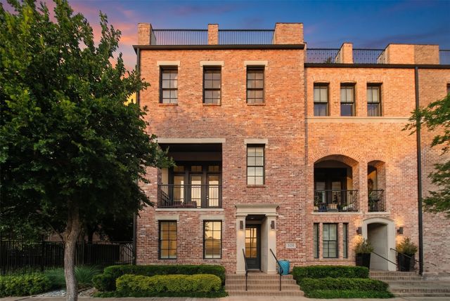 520 S Pearl Expressway S, Dallas, TX 75201