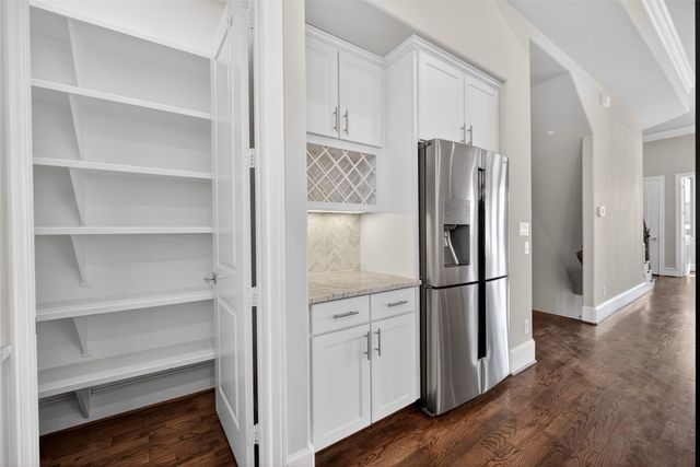 520 S Pearl Expressway S, Dallas, TX 75201