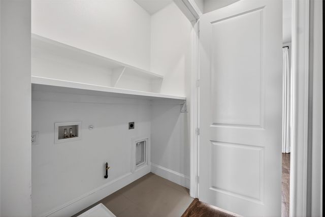 520 S Pearl Expressway S, Dallas, TX 75201