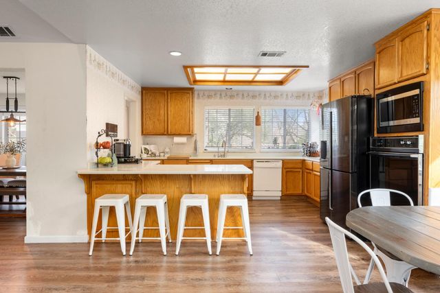 3788 Hillsborough Rd, Cameron Park, CA 95682