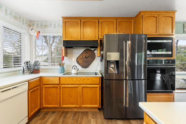 3788 Hillsborough Rd, Cameron Park, CA 95682