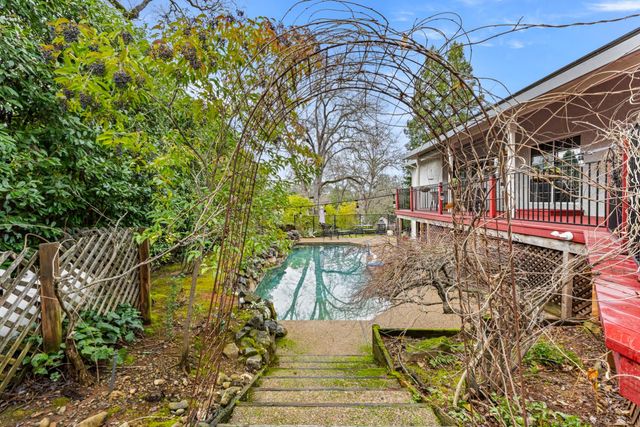 3788 Hillsborough Rd, Cameron Park, CA 95682