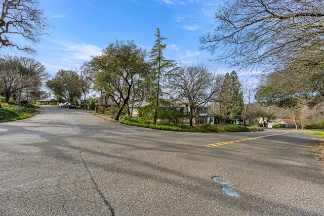 3788 Hillsborough Rd, Cameron Park, CA 95682