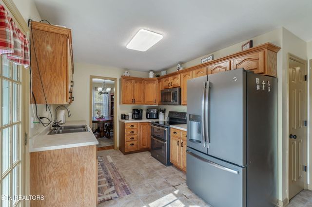 587 County Road 316, Niota, TN 37826