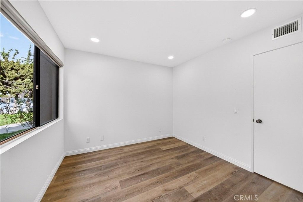 Image 10 of property listing at 15920 Alta Vista Drive 2C, La Mirada, CA 90638