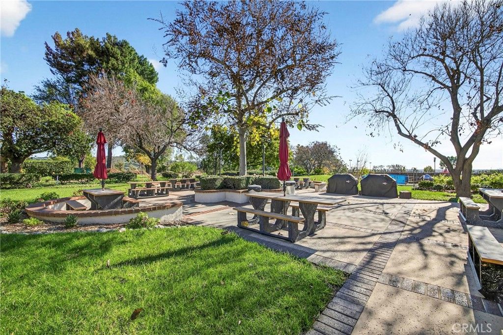 Image 20 of property listing at 15920 Alta Vista Drive 2C, La Mirada, CA 90638