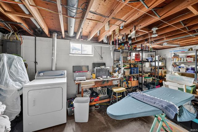 1519 Brookwood Drive, Elkhart, IN 46514