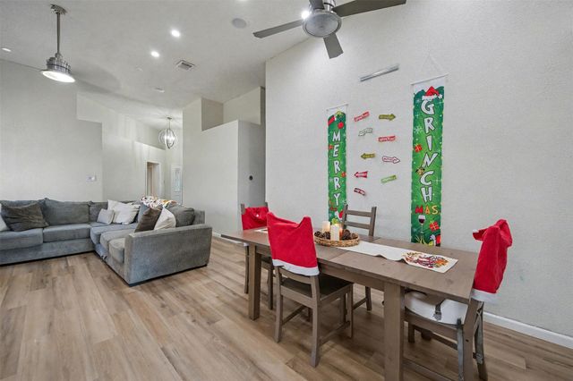 1148 Meadows Drive, Grand Prairie, TX 75052