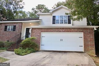 125 Buckskin Trail, Byron, GA 31008