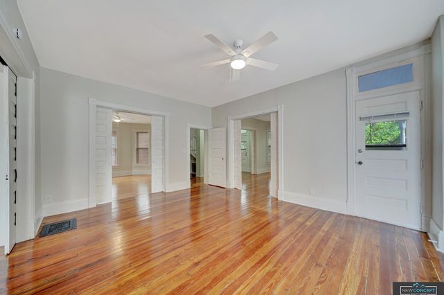 1611 Sumner Street, Lincoln, NE 68502