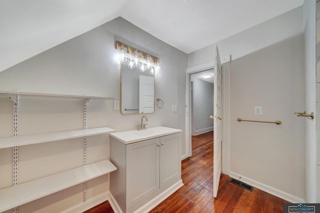 1611 Sumner Street, Lincoln, NE 68502