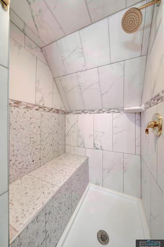 1611 Sumner Street, Lincoln, NE 68502