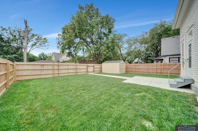 1611 Sumner Street, Lincoln, NE 68502