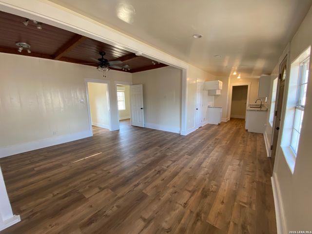 309 Brackenridge, Boerne, TX 78006