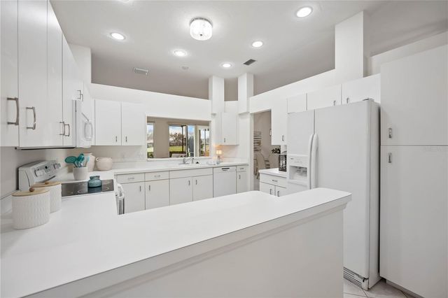 547 FALLBROOK DRIVE, Venice, FL 34292