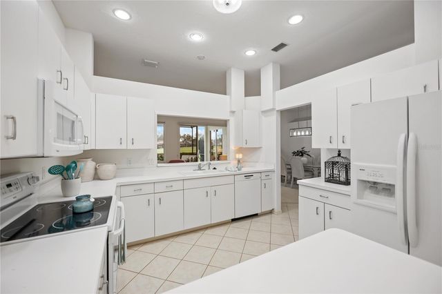 547 FALLBROOK DRIVE, Venice, FL 34292