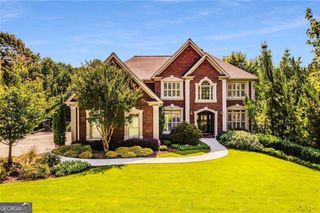 116 Riverview Drive, Suwanee, GA 30024