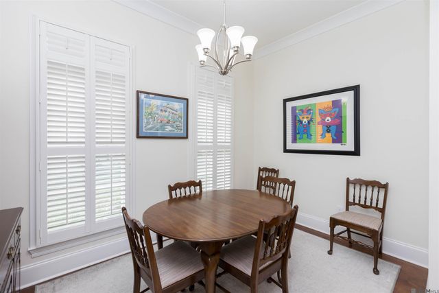 5118 Cheneau Ln, Baton Rouge, LA 70808