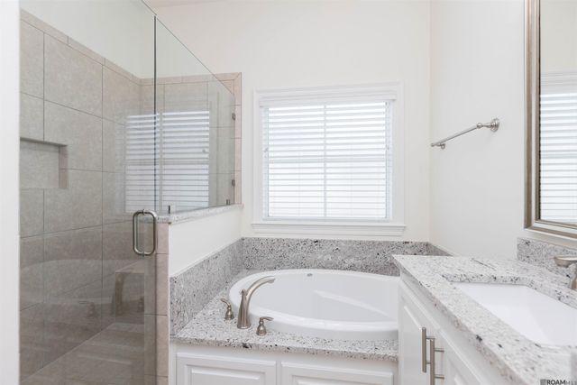 5118 Cheneau Ln, Baton Rouge, LA 70808