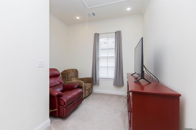 5118 Cheneau Ln, Baton Rouge, LA 70808