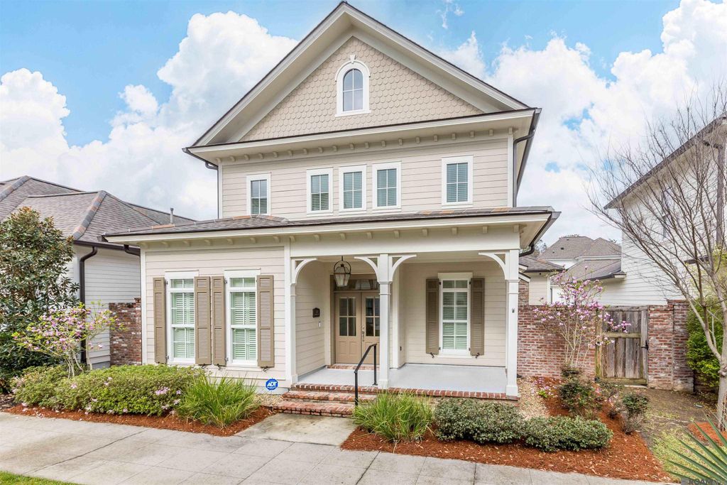 5118 Cheneau Ln, Baton Rouge, LA 70808