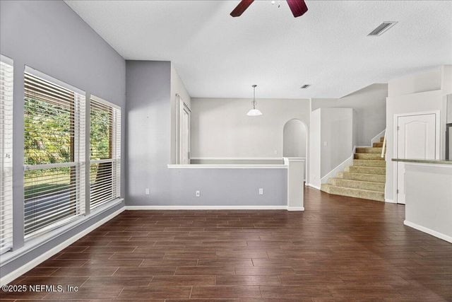 8871 CANOPY OAKS Drive, Jacksonville, FL 32256