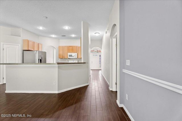8871 CANOPY OAKS Drive, Jacksonville, FL 32256