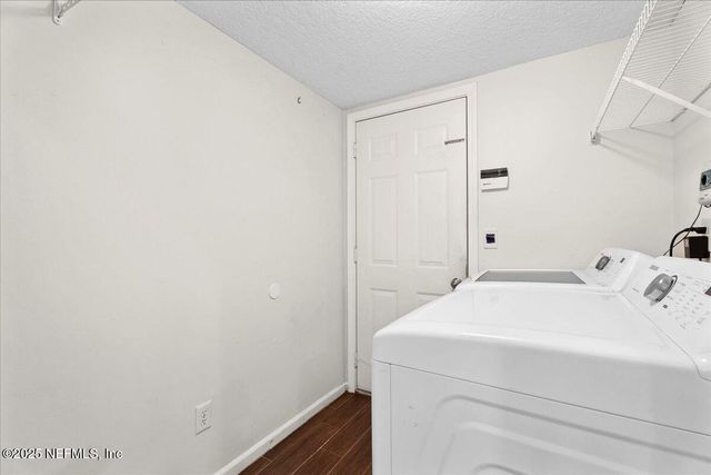 8871 CANOPY OAKS Drive, Jacksonville, FL 32256