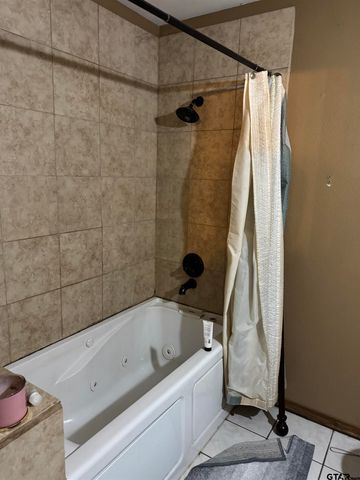 17195 C R 1263, Flint, TX 75762