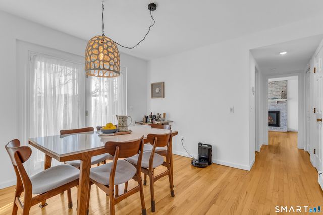 1 Beamon Meadow Place, Old Saybrook, CT 06475