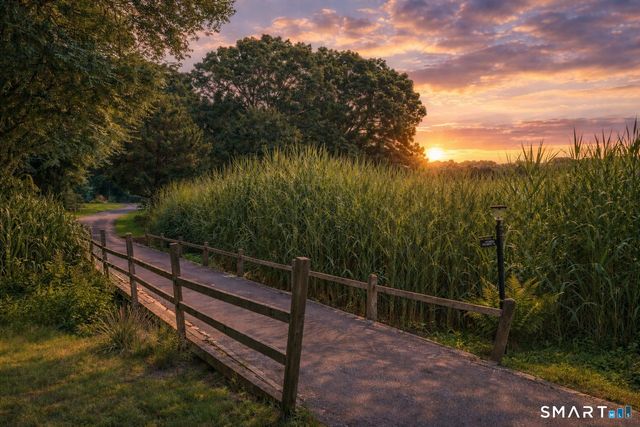 1 Beamon Meadow Place, Old Saybrook, CT 06475