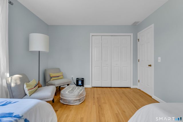 1 Beamon Meadow Place, Old Saybrook, CT 06475