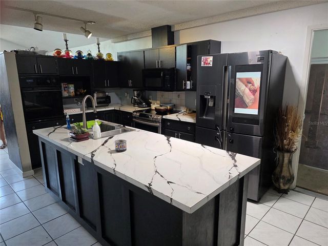 142 NE 112TH AVENUE, Old Town, FL 32680