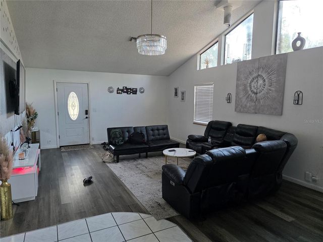 142 NE 112TH AVENUE, Old Town, FL 32680