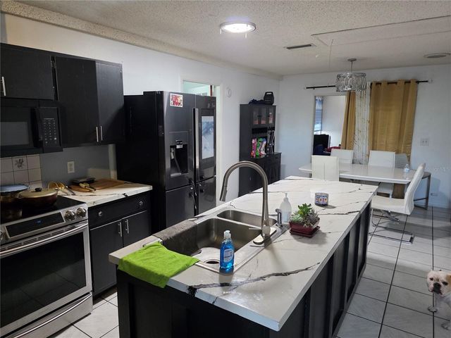 142 NE 112TH AVENUE, Old Town, FL 32680