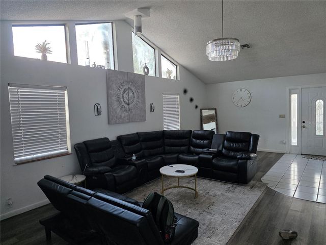 142 NE 112TH AVENUE, Old Town, FL 32680