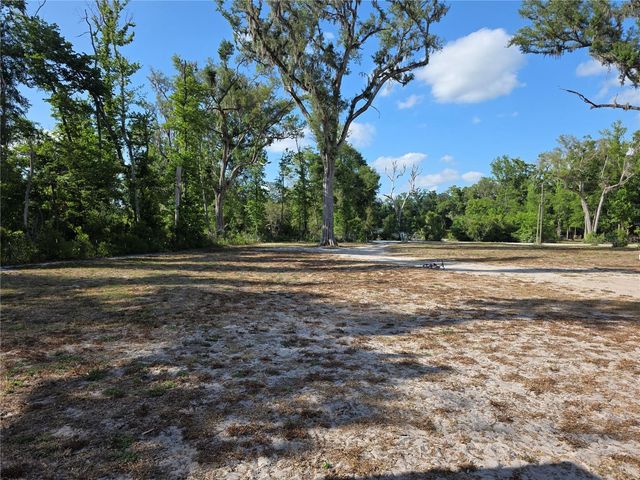142 NE 112TH AVENUE, Old Town, FL 32680