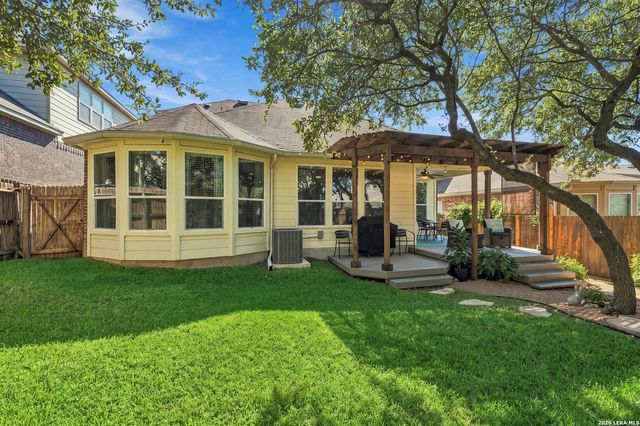 10823 Red Sage, Helotes, TX 78023