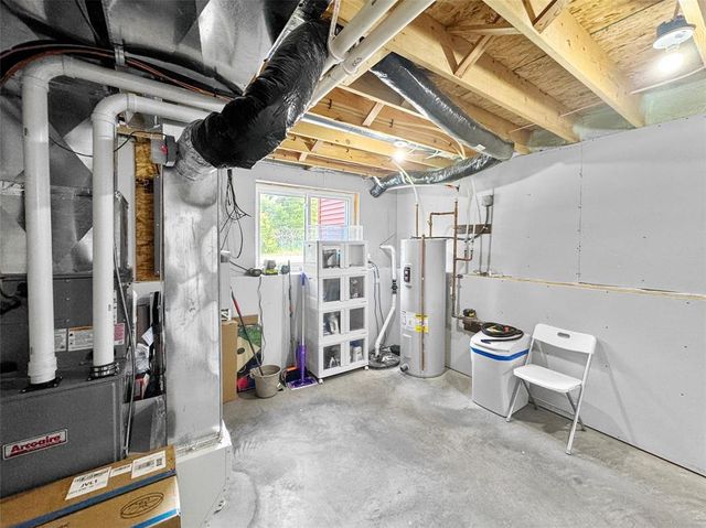 1628 Hazeltine Drive, Eau Claire, WI 54703