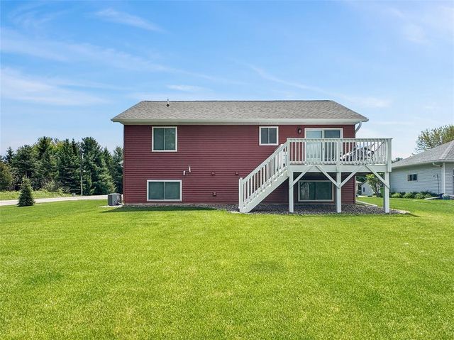 1628 Hazeltine Drive, Eau Claire, WI 54703