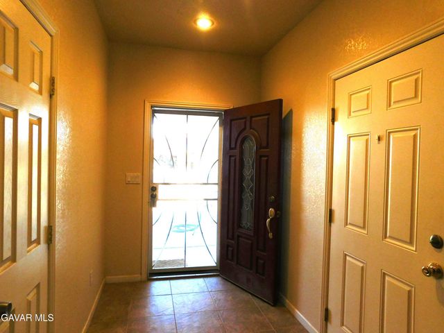 9413 Karen Avenue, California City, CA 93505