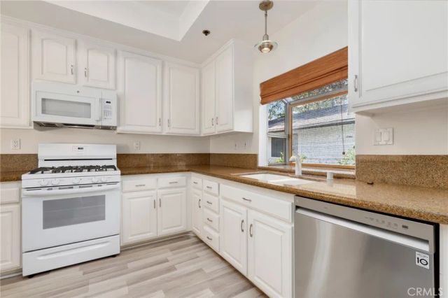 2175 Pacific Avenue G1, Costa Mesa, CA 92627