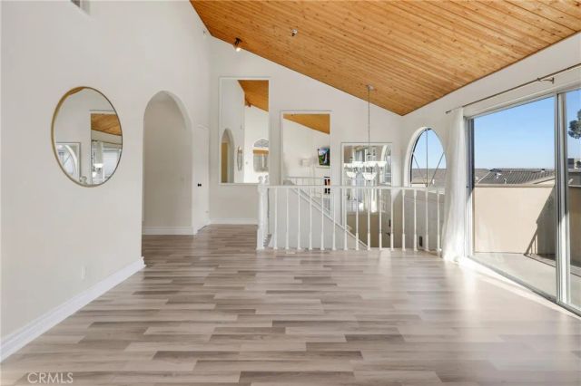 2175 Pacific Avenue G1, Costa Mesa, CA 92627